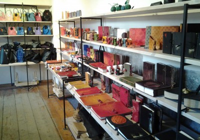 St.Catherine´s Passage leather studio